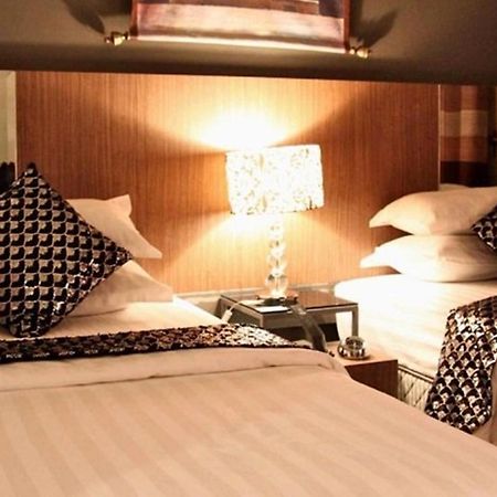 Arenaa Deluxe Hotel Malakka Oda fotoğraf