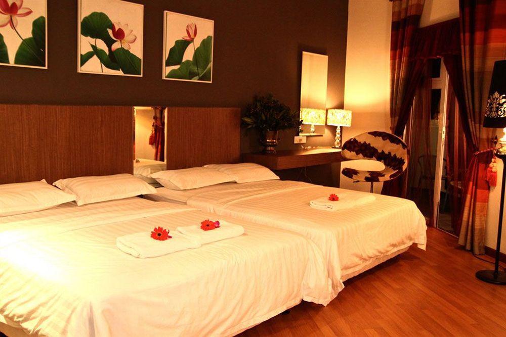 Arenaa Deluxe Hotel Malakka Dış mekan fotoğraf