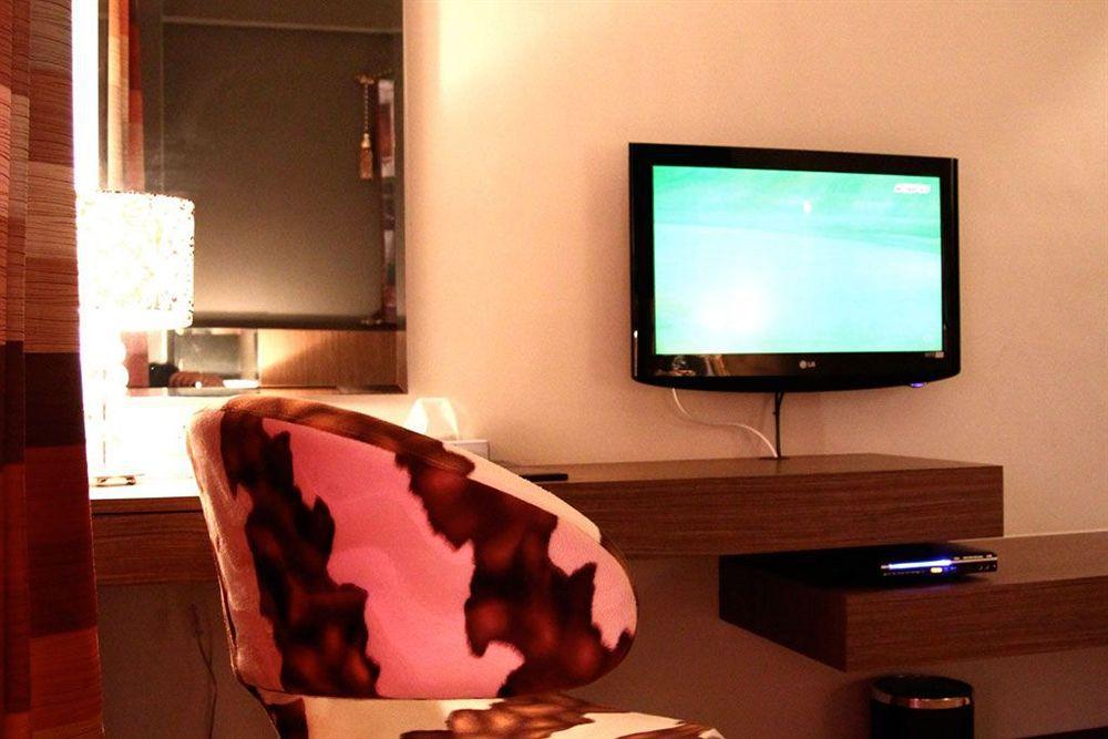 Arenaa Deluxe Hotel Malakka Dış mekan fotoğraf