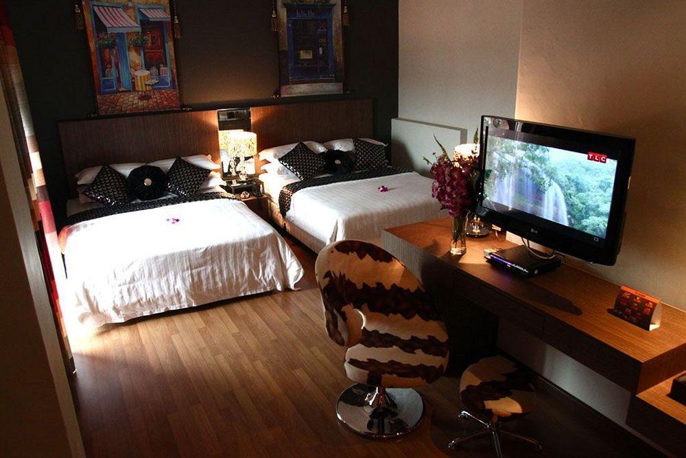 Arenaa Deluxe Hotel Malakka Dış mekan fotoğraf