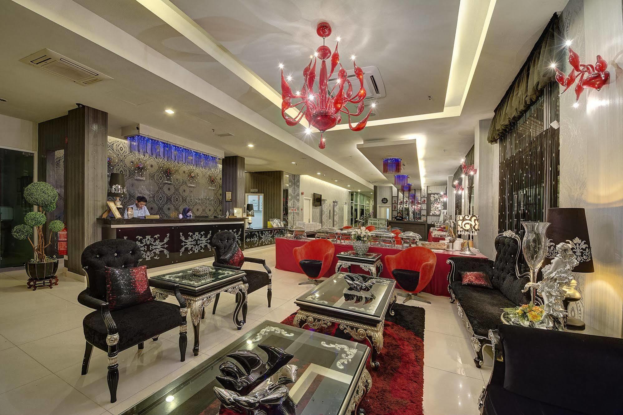 Arenaa Deluxe Hotel Malakka Dış mekan fotoğraf