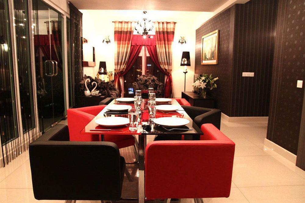 Arenaa Deluxe Hotel Malakka Dış mekan fotoğraf